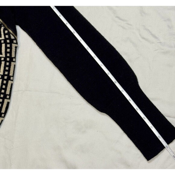 Women’s Beige Knit Sweater Pullover Long Sleeve Zipper Casual Fall Winter Small - Picture 7 of 10